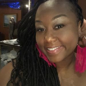 Meet your Posher, Jenn